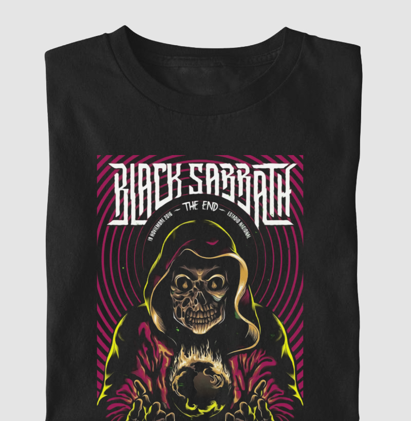 Camiseta Black Sabbath The End Adesivo Mago