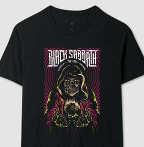 Camiseta Black Sabbath The End Adesivo Mago