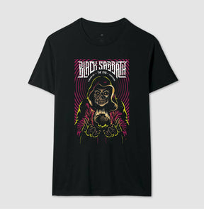Camiseta Black Sabbath The End Adesivo Mago