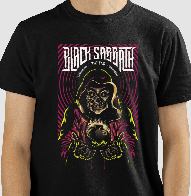 Camiseta Black Sabbath The End Adesivo Mago